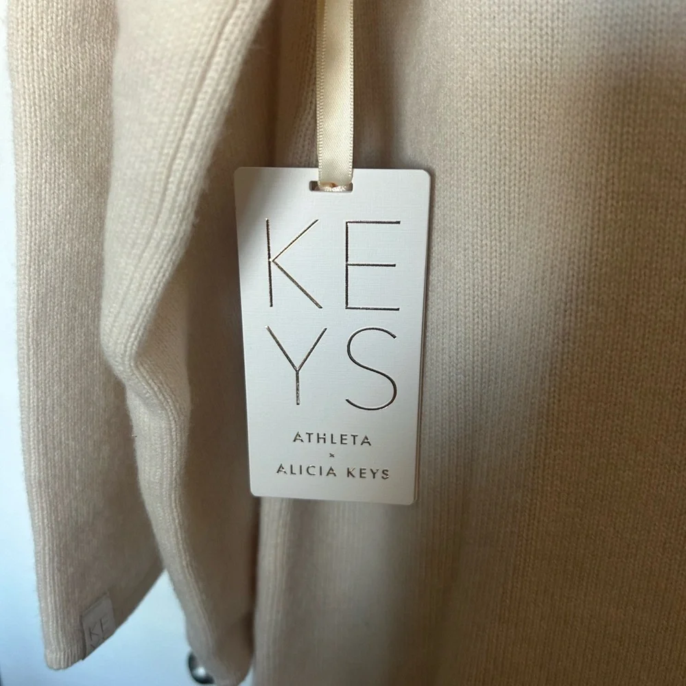 Athleta Alicia Cream Long Sleeve Dress - Picture 2 of 6